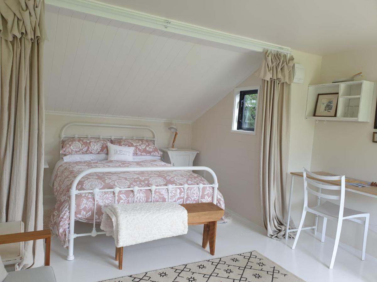 Cabins On Tudor Bed & Breakfast Motueka Exterior foto